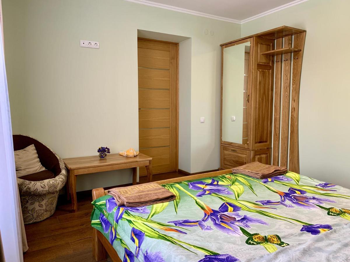 Appartement Underhills House à Yaremtche Extérieur photo