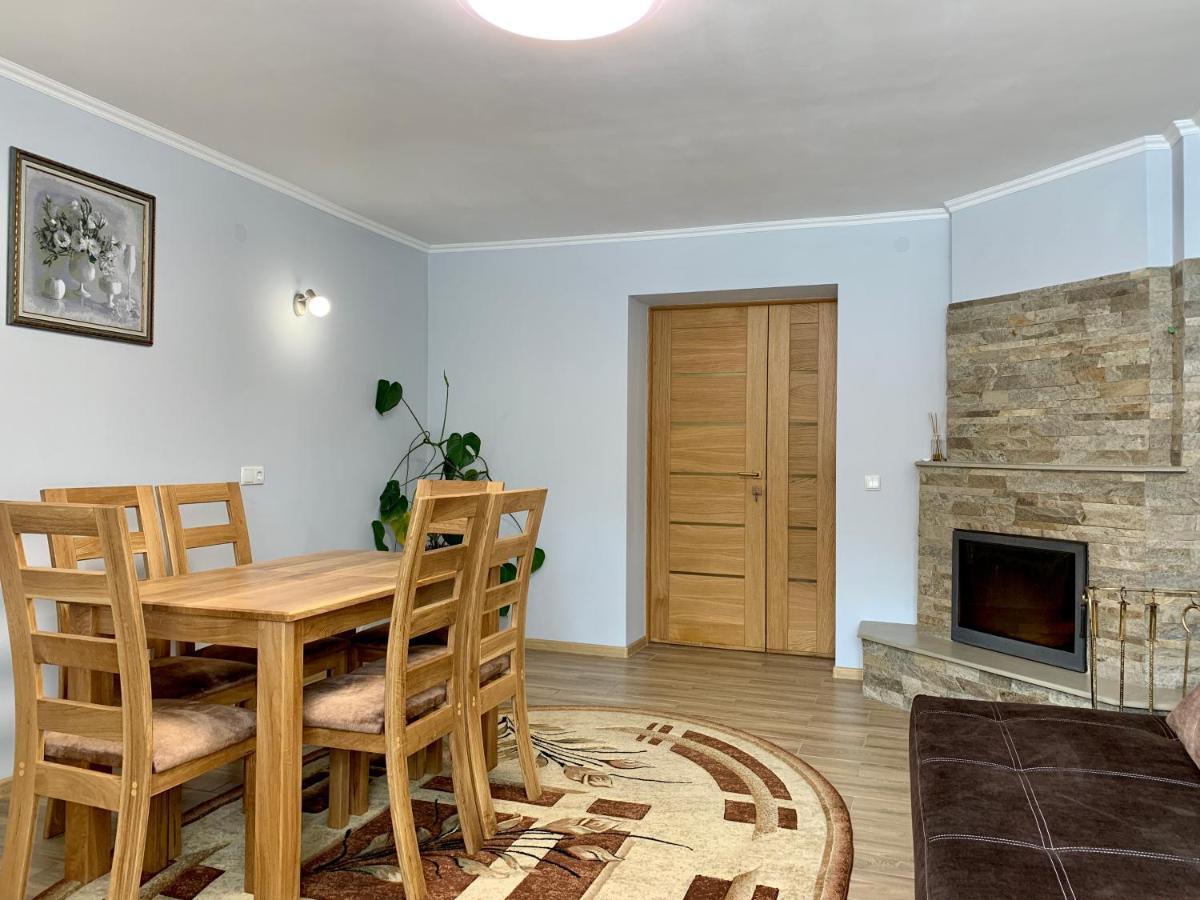 Appartement Underhills House à Yaremtche Extérieur photo